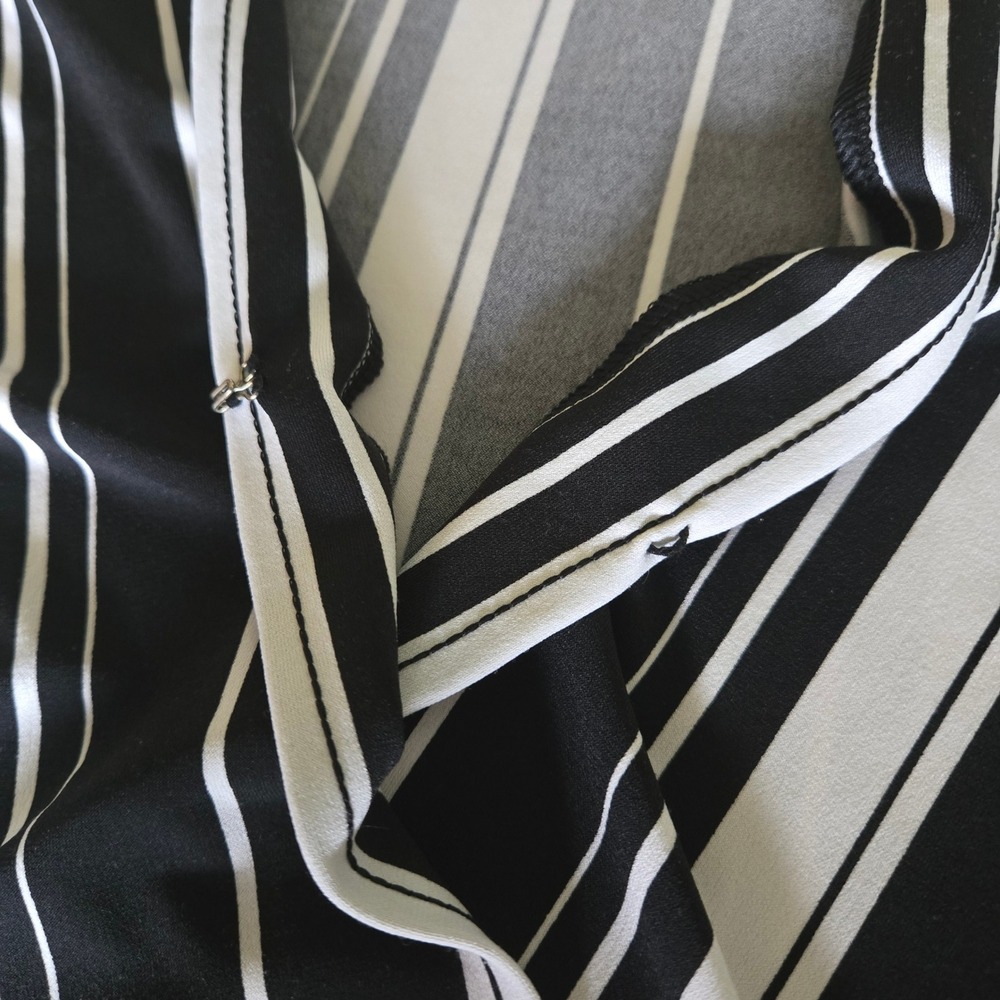 WHBM Tank top Women XL Black White Striped Wrap Sleeveless 570345406 - Picture 6 of 8